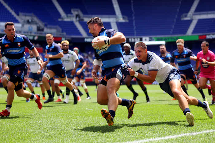 Rugby New York upended Seattle in the championship with its seven Americans, including Fawsitt (center).
